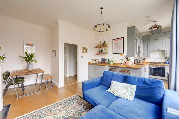 2 Bedroom Flat For Sale In Manor Park, Hither Green, London, SE13