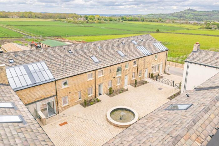 2 Bedroom House For Sale In Seventy Acre Farm, Meltham Road, Honley, Holmfirth, HD9