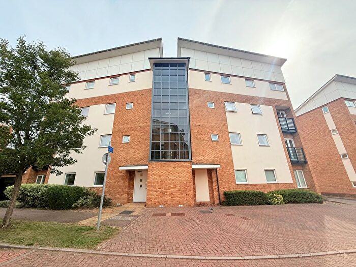 2 Bedroom Flat To Rent In St. Josephs Green, Welwyn Garden City, AL7