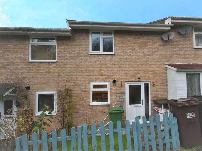 2 Bedroom Terraced House To Rent In Hawthorn Road, Hastings, TN35