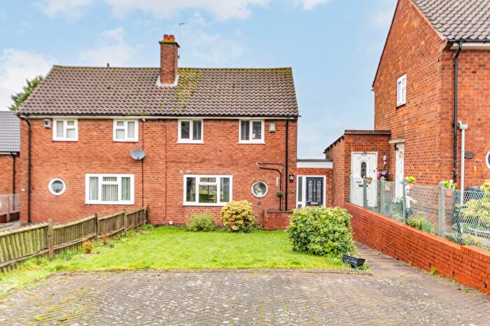 2 Bedroom Semi-Detached House For Sale In Crowhurst Road, Birmingham, West Midlands, B31