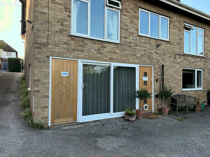 Studio To Rent In St. Marks Avenue, Salisbury, SP1