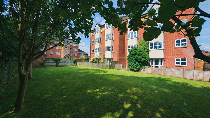 1 Bedroom Flat To Rent In Anderson Close, London, W3