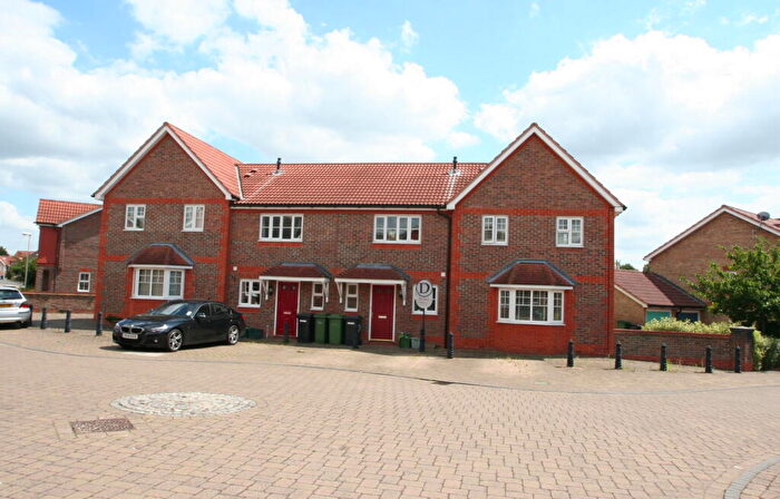 2 Bedroom Semi-Detached House To Rent In Claremont Crescent, Newbury, RG14