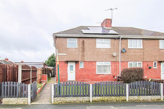 4 Bedroom Semi Detached House For Sale In Main Street, Upton, Pontefract, WF9