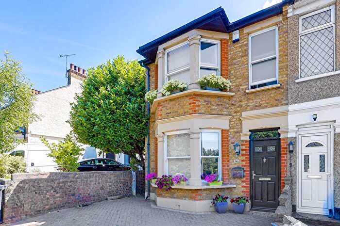 3 Bedroom End Of Terrace House For Sale In Elm Cottages, Sewardstone Road, Waltham Abbey, EN9