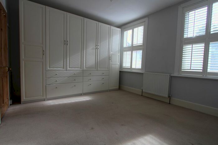 4 Bedroom Terraced House To Rent In Lansdowne Road, Purley, CR8