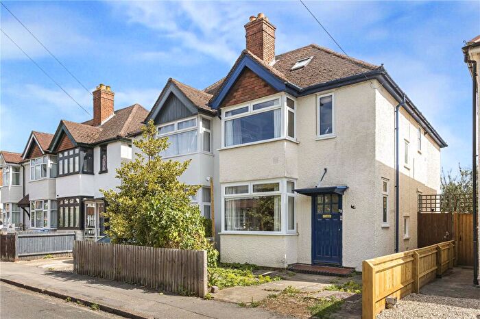 3 Bedroom Semi-Detached House For Sale In Wytham Street, Oxford, OX1