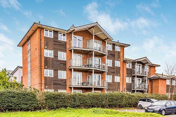 2 Bedroom Flat For Sale In Bransbury Mews, Southsea, PO4