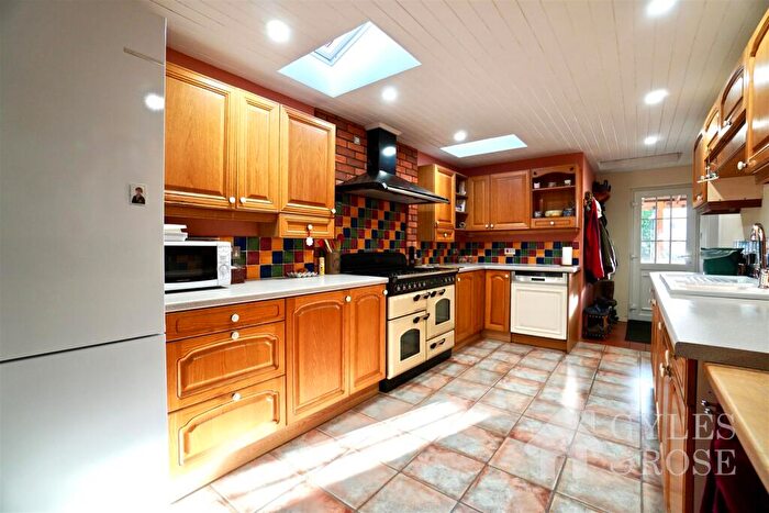 4 Bedroom Semi Detached House For Sale In Lawford, Manningtree, CO11