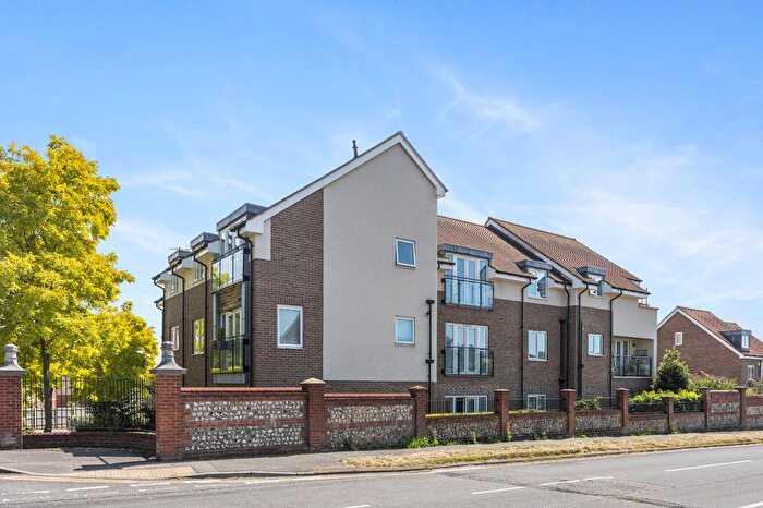 1 Bedroom Flat For Sale In Southlands Way, Shoreham-By-Sea, West Sussex, BN43