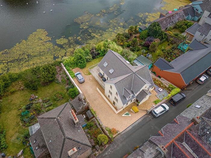 4 Bedroom Detached House For Sale In Paradise Row, Pembroke, SA71