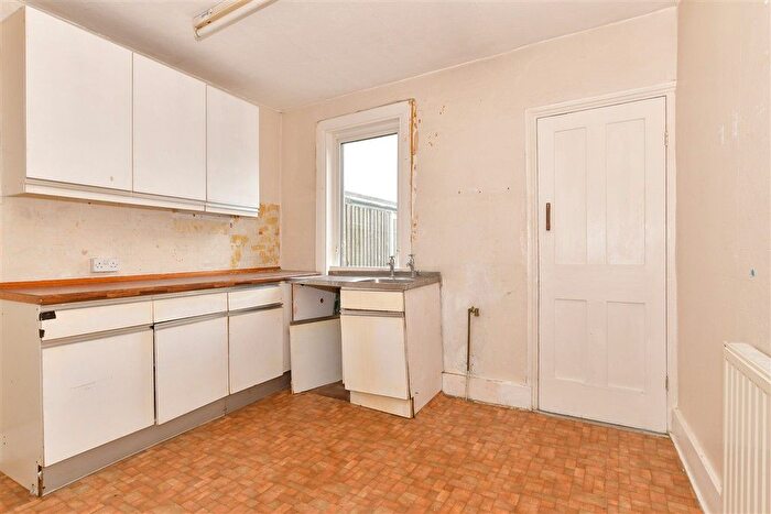 2 Bedroom Terraced House For Sale In Richmond Street, Sheerness, Kent, ME12