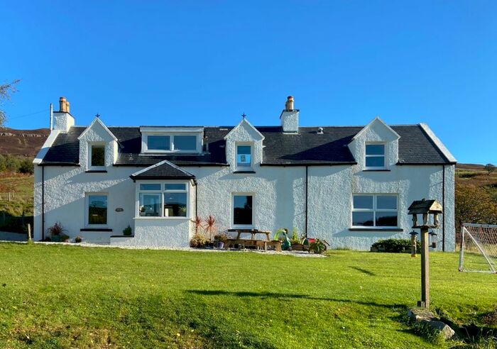 5 Bedroom Detached House For Sale In Camustianavaig, Portree, IV51