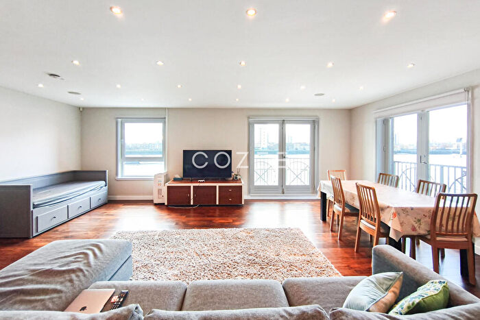 2 Bedroom Flat To Rent In Poseidon Court, Canary Wharf, E14