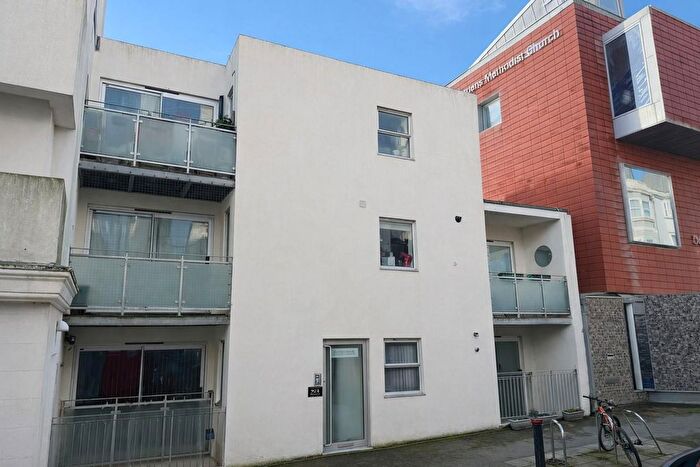 2 Bedroom Flat For Sale In Dorset House, Brighton, BN2