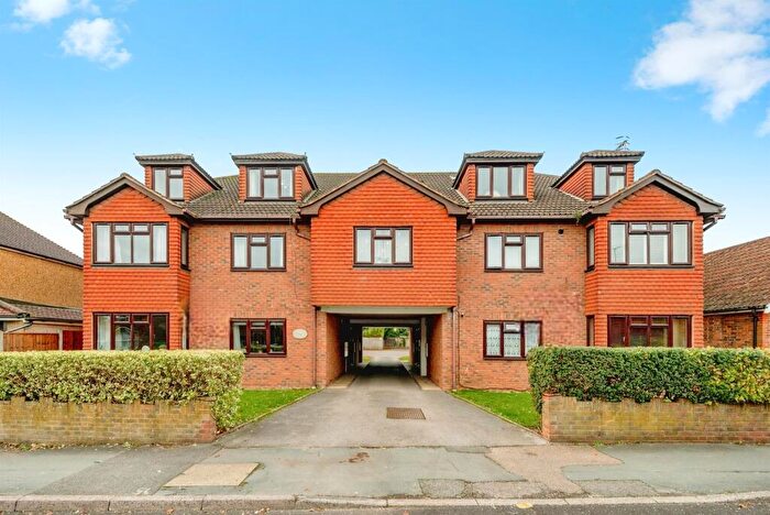1 Bedroom Apartment For Sale In Albury Road, Merstham, Redhill, RH1