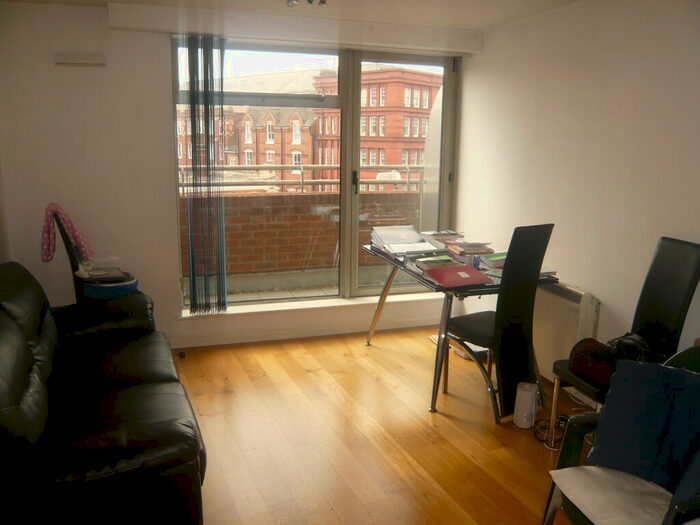 1 Bedroom Apartment To Rent In City Heights, B4