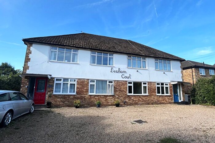 2 Bedroom Maisonette To Rent In Rickmansworth Road, Amersham, Buckinghamshire, HP6