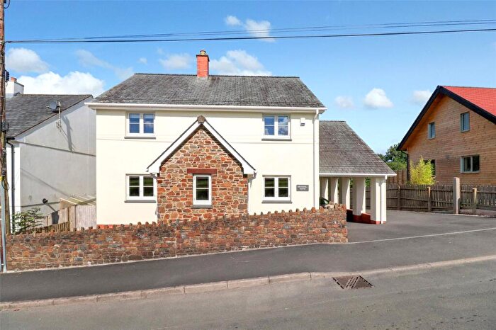 4 Bedroom Detached House For Sale In Brayford, Barnstaple, Devon, EX32