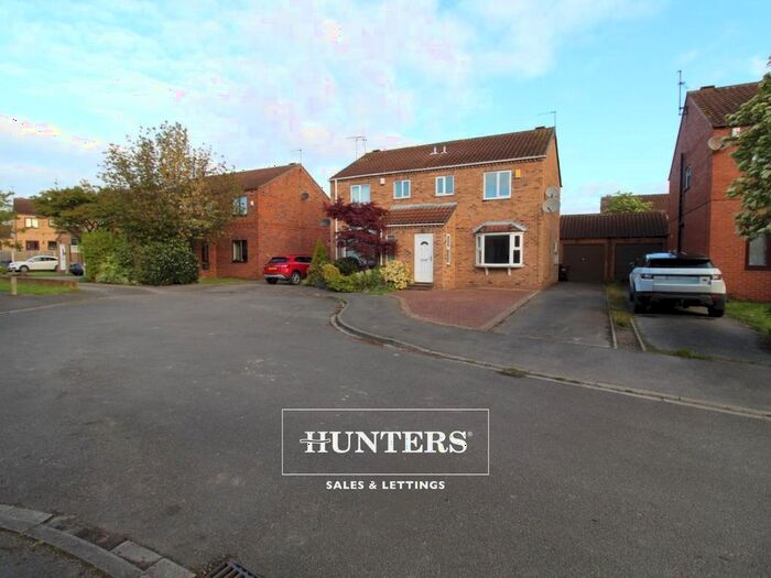 3 Bedroom Semi-Detached House To Rent In Summerfield Close, Brotherton, Knottingley, WF11