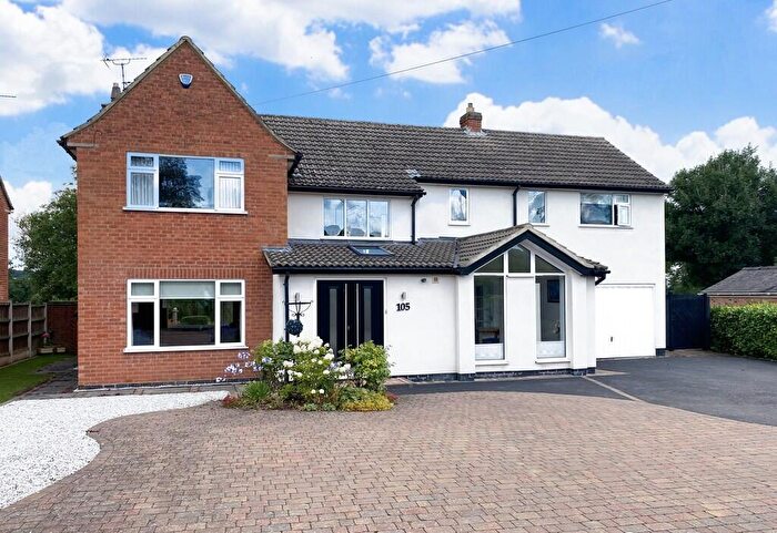 4 Bedroom Detached House For Sale In Lower Road, Mackworth, DE22