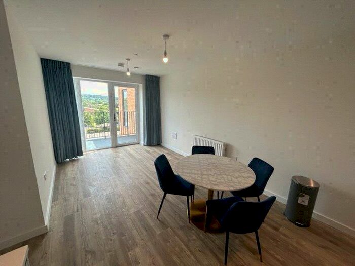 2 Bedroom Flat To Rent In Curton Close, Edgware, HA8