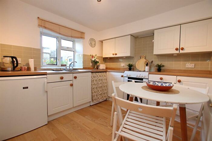 2 Bedroom Cottage To Rent In Station Cottages, Monkton Combe, Bath, BA2
