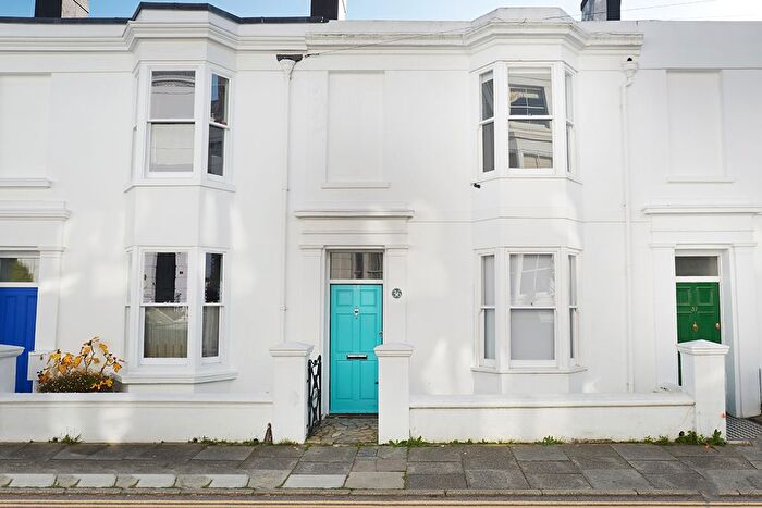 3 Bedroom Terraced House To Rent In Clifton Street, Brighton, BN1