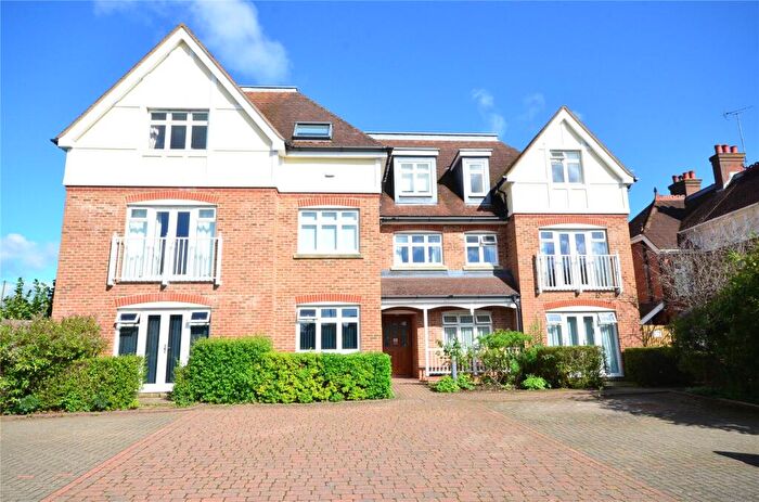 1 Bedroom Apartment For Sale In Portland Road, East Grinstead, West Sussex, RH19