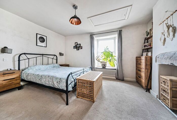 2 Bedroom End Of Terrace House For Sale In Dragon Road, Winterbourne, Bristol, Gloucestershire, BS36