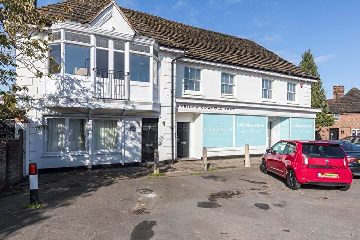 2 Bedroom Flat To Rent In The Street, Cowfold, RH13