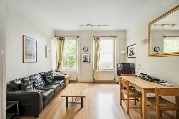 1 Bedroom Flat To Rent In Clapham Common South Side, London SW4