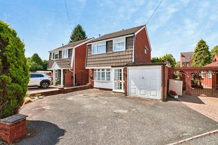 3 Bedroom Detached House For Sale In Helenny Close, Wednesfield, Wolverhampton, WV11