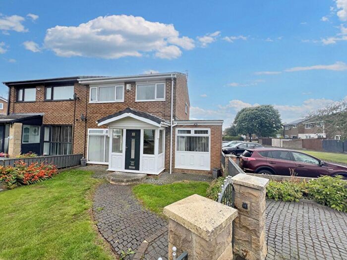 4 Bedroom Semi-Detached House For Sale In Glencoe, Killingworth, Newcastle Upon Tyne, Tyne And Wear, NE12
