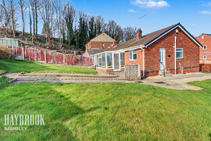 2 Bedroom Semi-Detached Bungalow For Sale In Honeywell Lane, Barnsley, S71