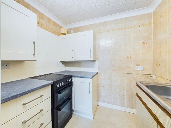1 Bedroom Flat For Sale In Brewery Lane, Sidmouth, EX10