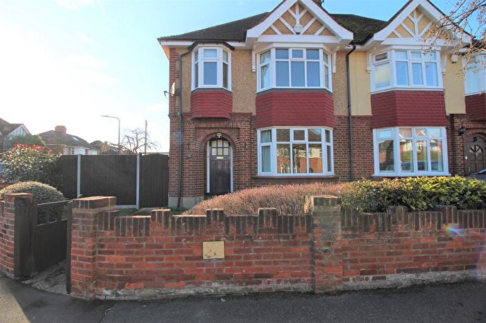 3 Bedroom Semi-Detached House To Rent In Phillpotts Avenue, Bedford, MK40