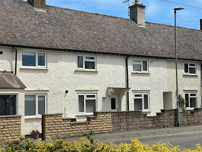 3 Bedroom Terraced House For Sale In Station Road, Bourton-On-The-Water, Cheltenham, GL54
