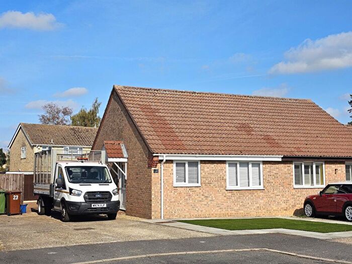 2 Bedroom Semi-Detached Bungalow For Sale In Arlington Close, Attleborough, NR17