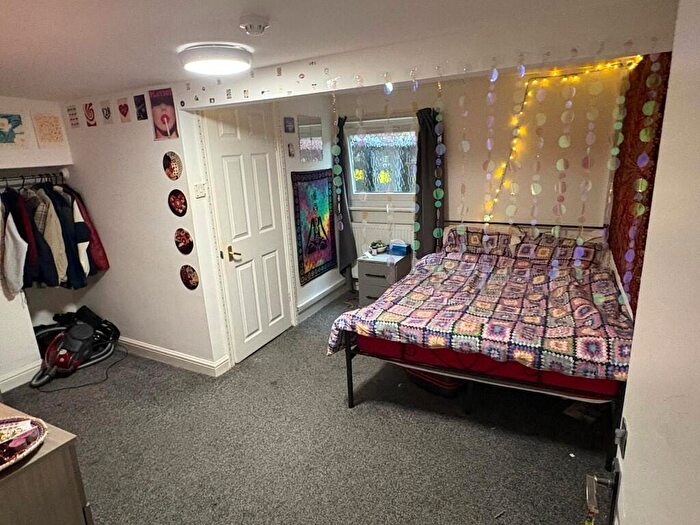 1 Bedroom Flat To Rent In X £pw, Wellington Road, Manchester, Greater Manchester, M14