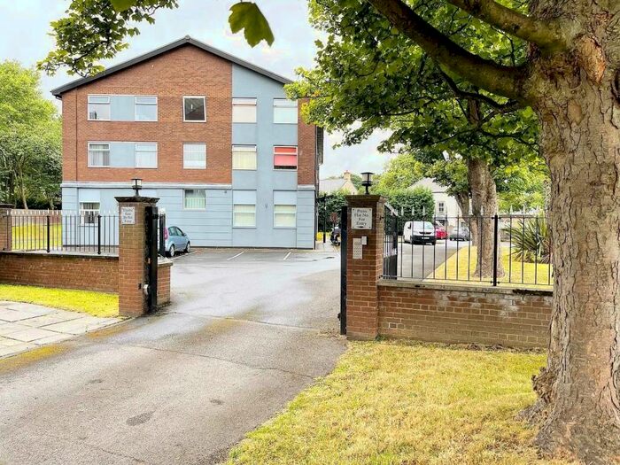 2 Bedroom Apartment To Rent In Doncaster Road, Barnsley, S71