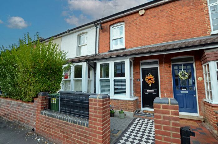 2 Bedroom Terraced House For Sale In Oxhey Avenue, Watford, WD19