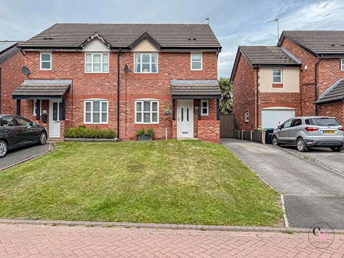 3 Bedroom Property For Sale In Delamere Close, Barnton, Northwich, CW8