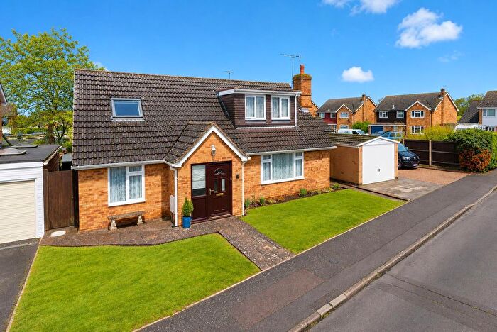 3 Bedroom Detached House For Sale In Iden Crescent, Staplehurst, Tonbridge, TN12