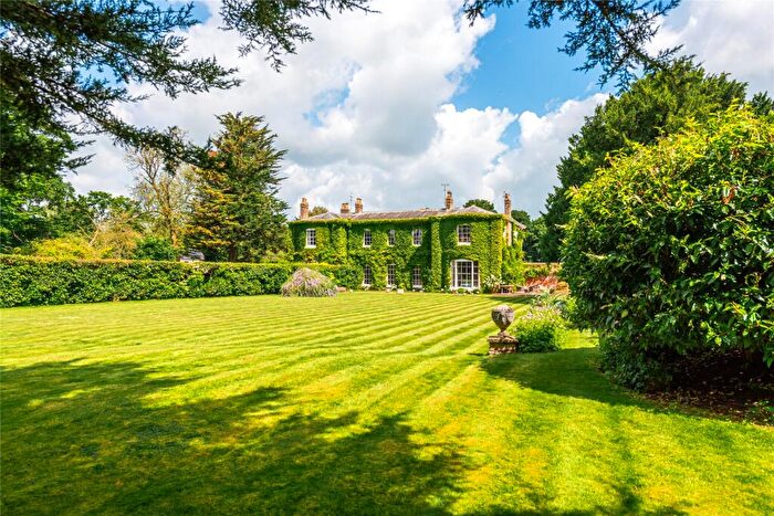 4 Bedroom House For Sale In Rectory Lane, Stevenage, Hertfordshire, SG1