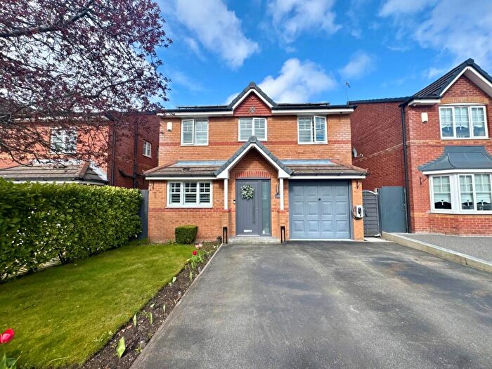 4 Bedroom Detached House For Sale In Whinberry Drive, Kirkby, L32