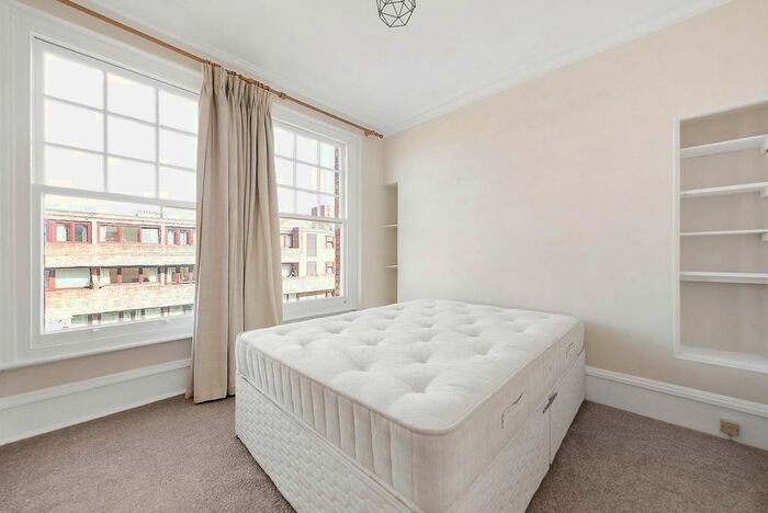 4 Bedroom Flat To Rent In Kenilworth Court, West Putney, London, SW15