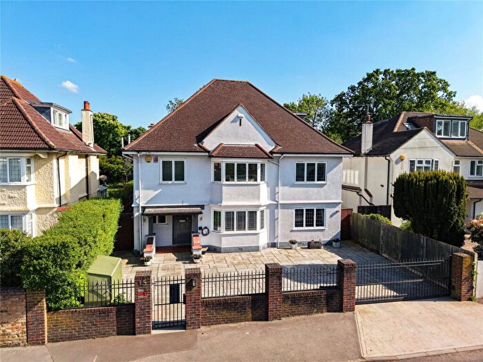 6 Bedroom Detached House For Sale In Nelson Road, New Malden, KT3