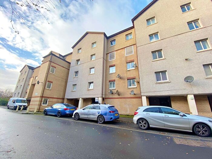 1 Bedroom Flat To Rent In Lenzie Place, Springburn, Glasgow, G21